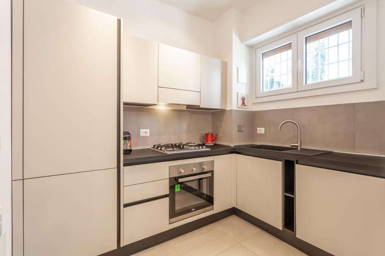 Corso Francia 2bdr Apartmet Appartement